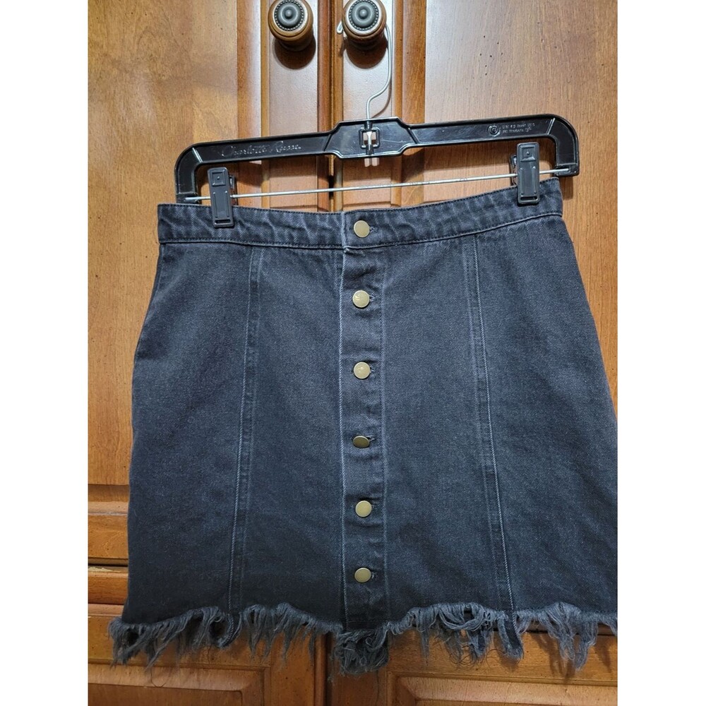 Forever 21 Black Button-Front Denim Mini Skirt with Frayed Hem